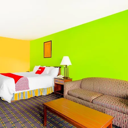 Oyo Hotel Williamston Exterior photo