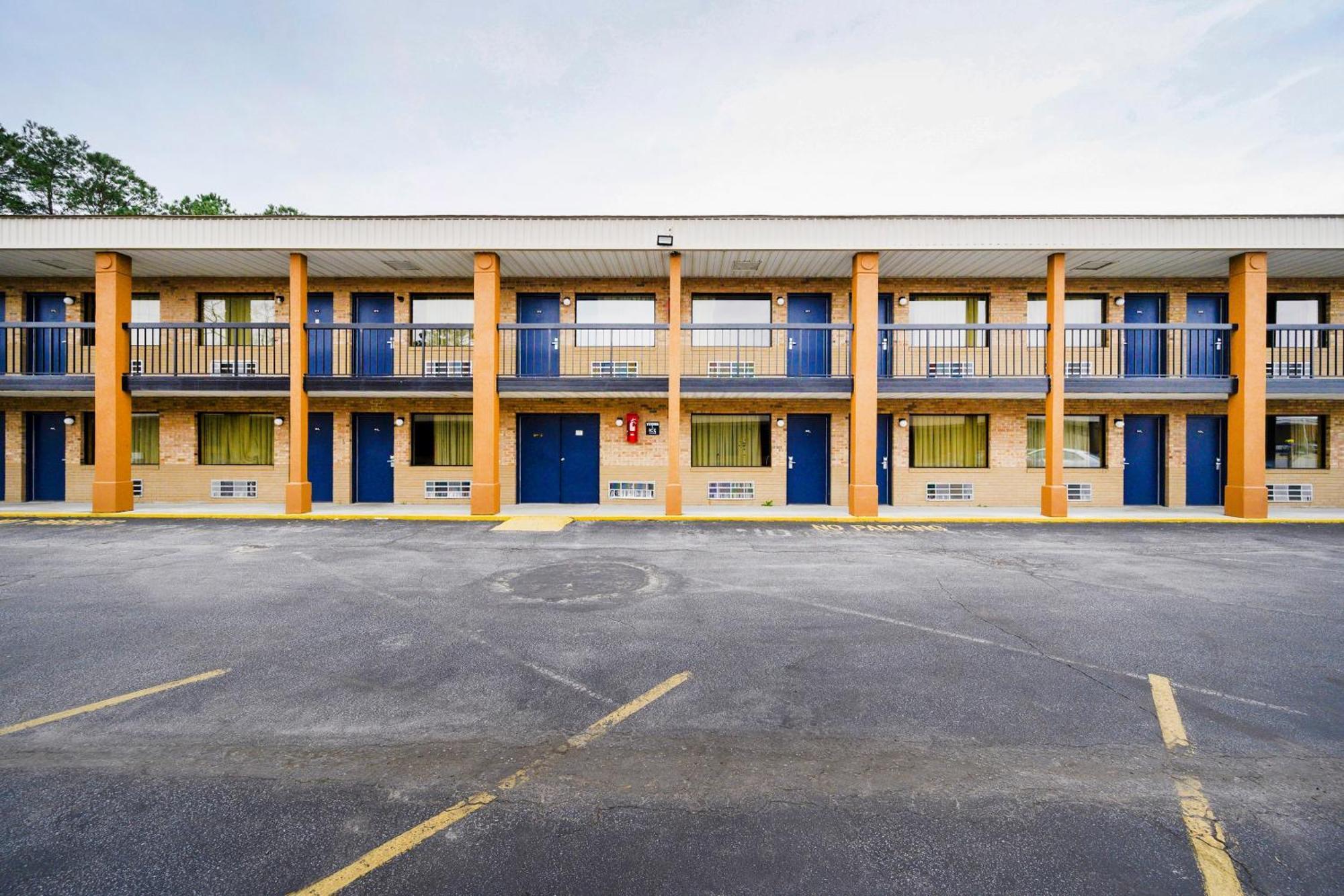 Hotel Oyo 3*