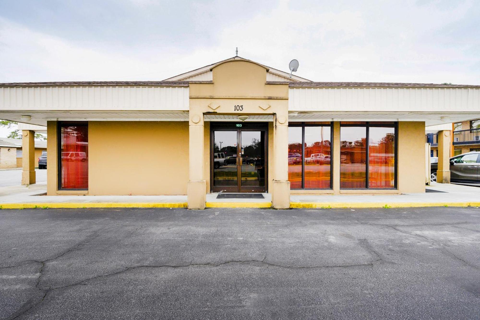 Hotel Oyo Williamston