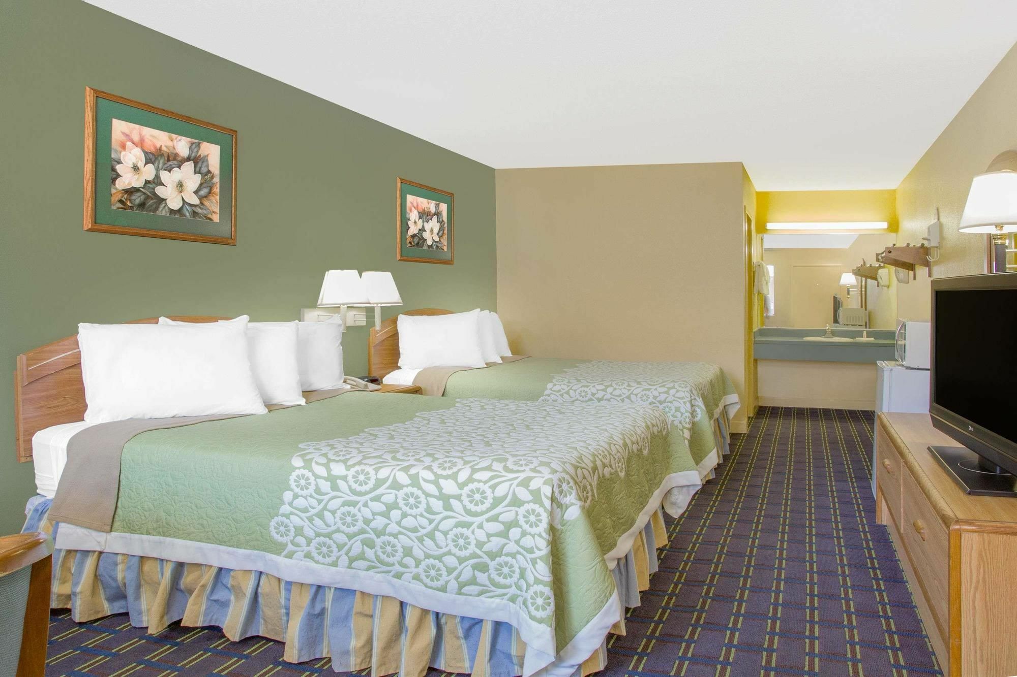 Oyo Hotel 3*