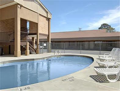 Oyo 3* Williamston